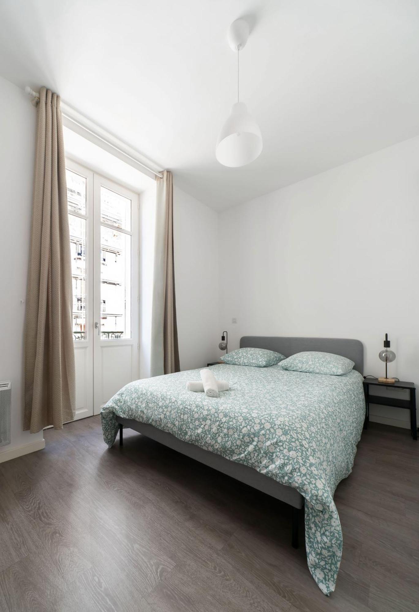 Le Brit - Grand Appartement Design, 3 Chambres, Centre Ville Vichy Esterno foto