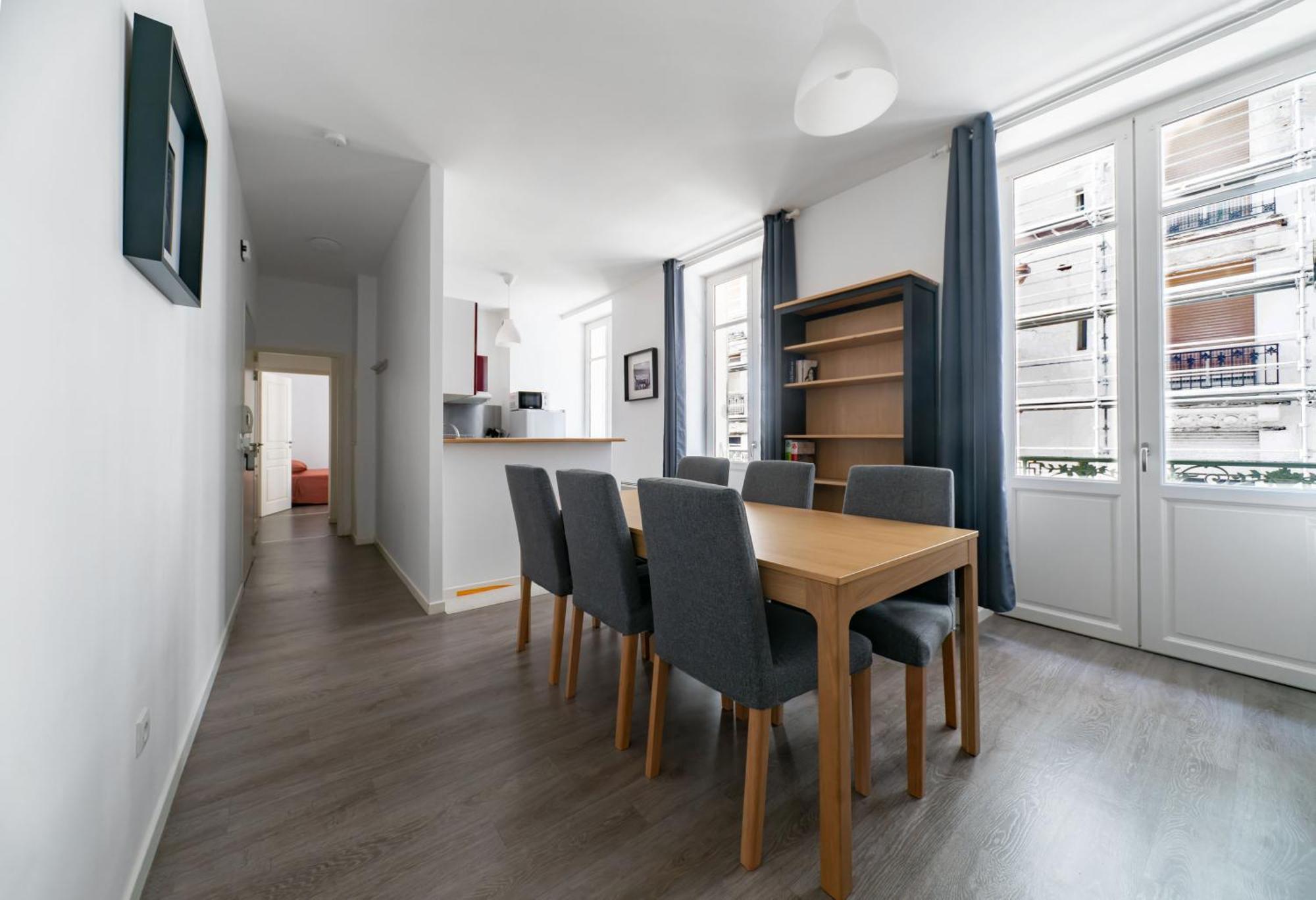 Le Brit - Grand Appartement Design, 3 Chambres, Centre Ville Vichy Esterno foto